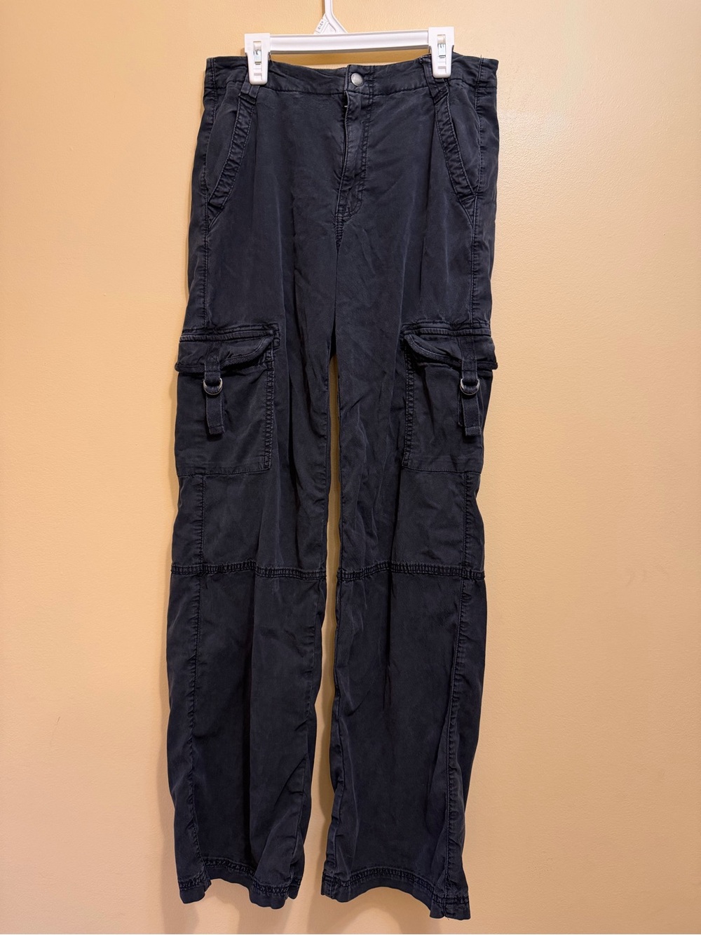 American Eagle Outfitters Black Wide-Leg Cargo Jumpsuit Pants